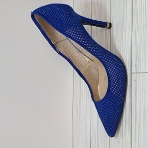 Guess electric ⚡ blue high heels